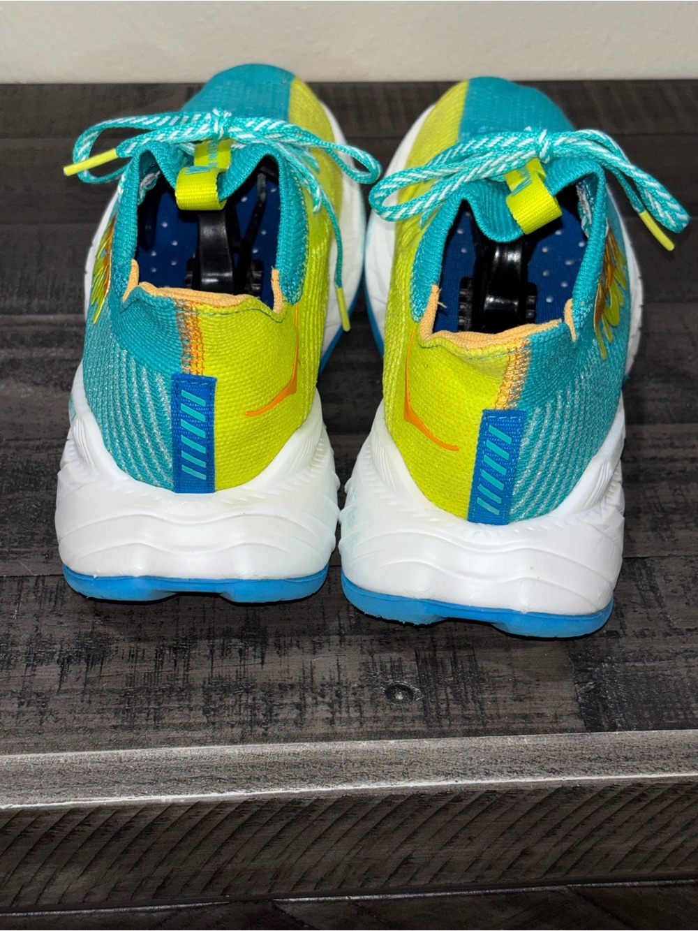 Hoka Carbon X 3 running shoes WOMENS SZ 8.5 - Picture 14 of 16